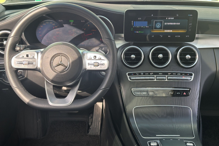 奔驰C级 2020款 C 260 L 运动版中控内饰7002