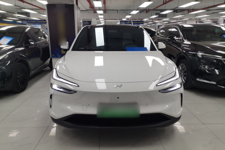 乐道L60 2024款 60kWh 后驱版车身外观2
