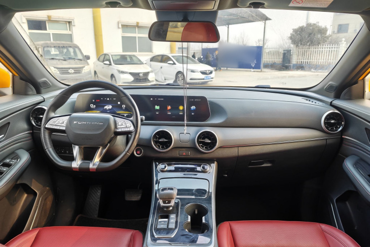 东风风行 风行T5 EVO 2021款 1.5TD DCT星耀版 热浪中控内饰7001