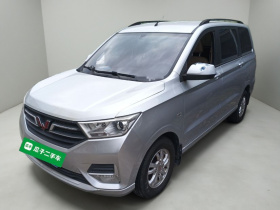 五菱汽车 五菱宏光 2018款 1.5L S舒适型L2B