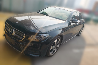 奔驰E级 2016款 E 300 L 运动时尚型