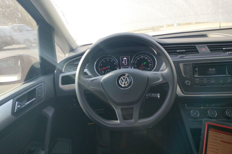 大众 2018款 途安L 280TSI DSG风尚版 7座 国VI中控内饰13