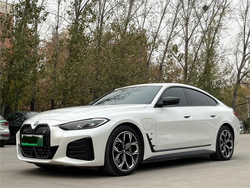 宝马i4 2022款 eDrive40