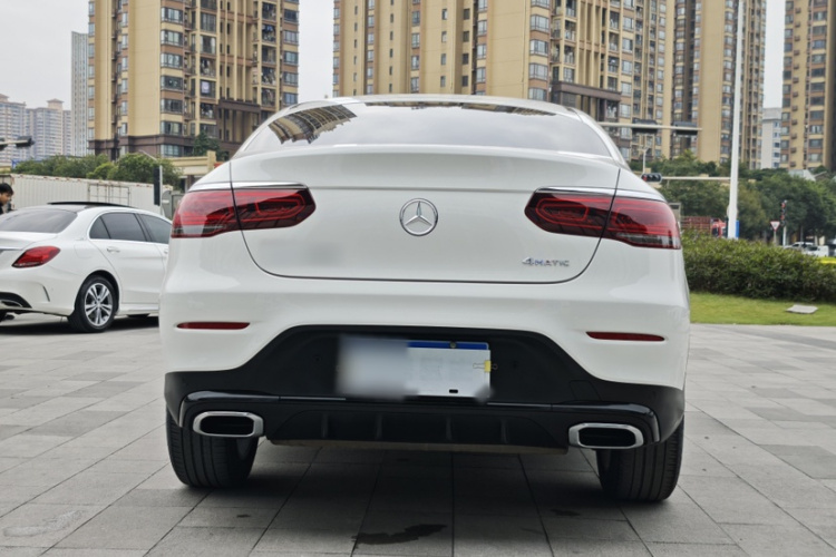 奔驰GLC轿跑 2021款 GLC 260 4MATIC 轿跑SUV车身外观6005