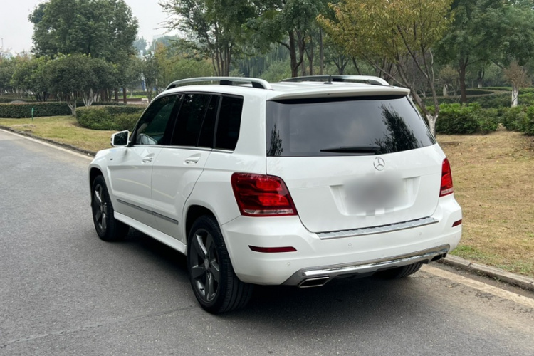 奔驰GLK级 2015款 GLK 260 4MATIC 时尚型 极致版车身外观6008