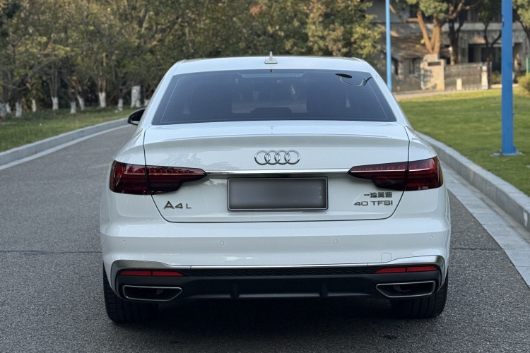 奥迪A4L 2022款 40 TFSI 时尚动感型车身外观6005