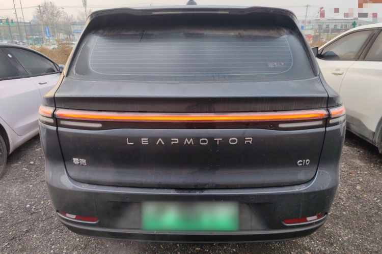 零跑汽车 零跑C10 2024款 210舒享版车身外观6