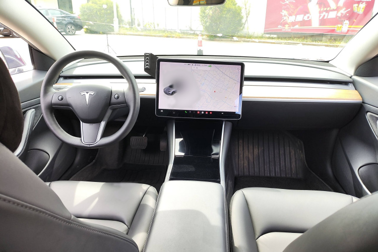 特斯拉 Model 3 2020款 改款 标准续航后驱升级版中控内饰7008