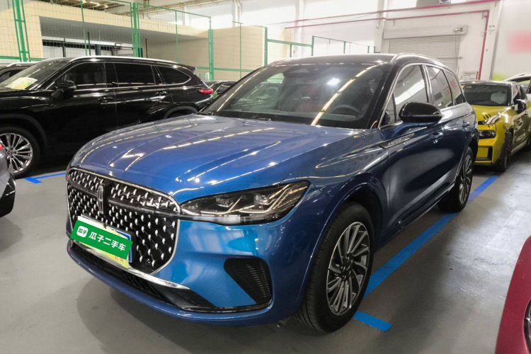 林肯 冒险家 2023款 2.0T 四驱尊雅版车身外观1