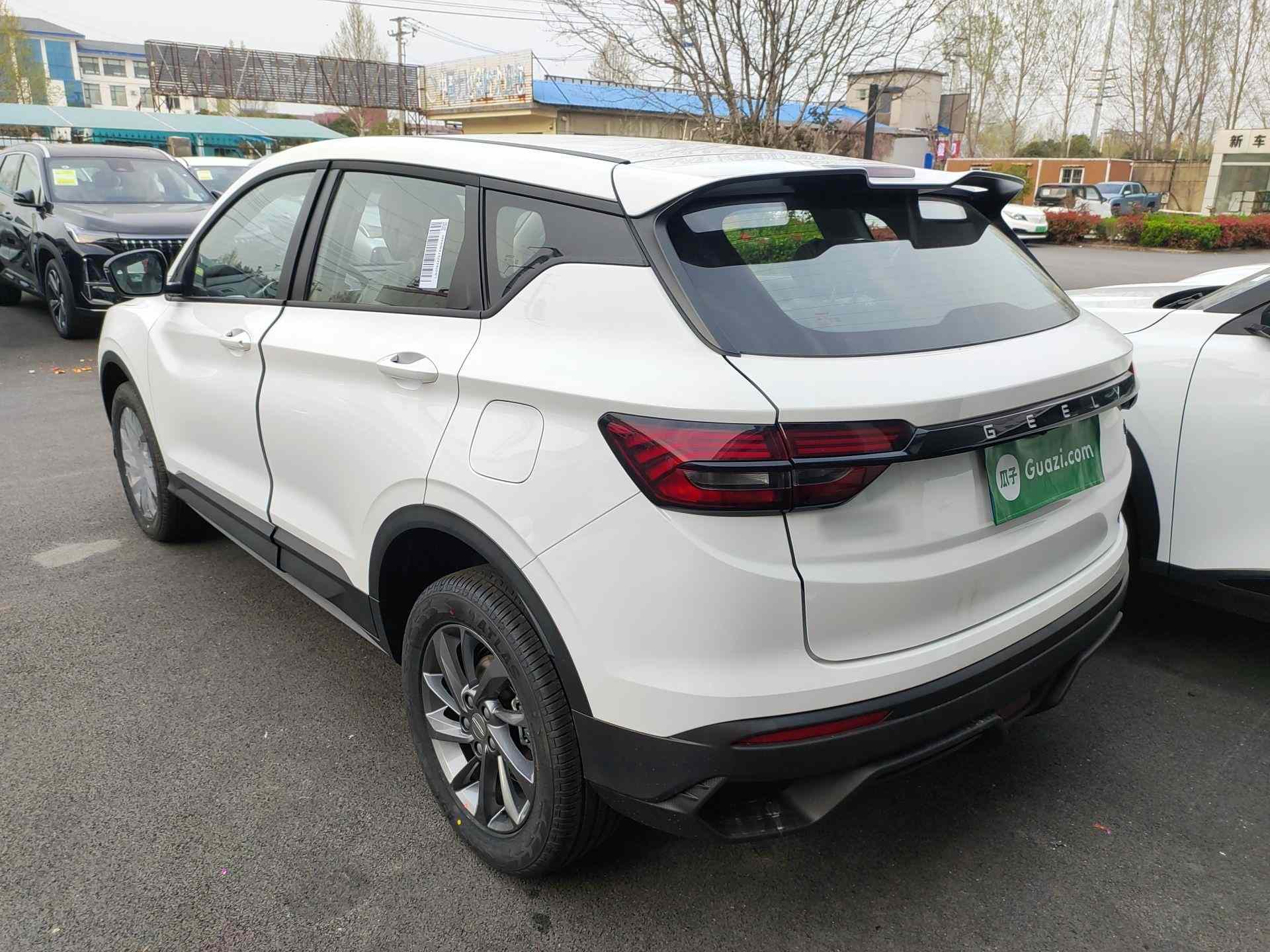 吉利汽车 缤越 2025款 1.5L CVT 超能(3)
