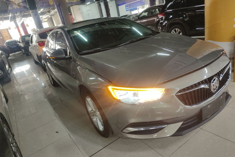 别克 君威 2017款 20T 精英型车身外观3