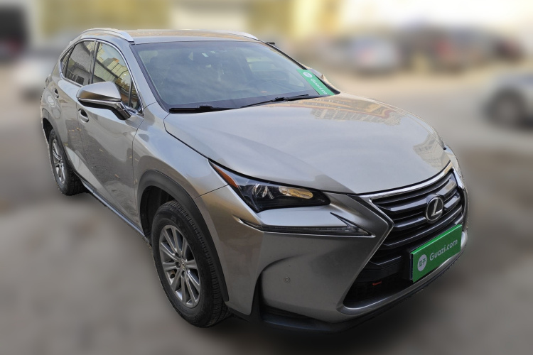 雷克萨斯NX 2015款 200 前驱 锋行版车身外观3