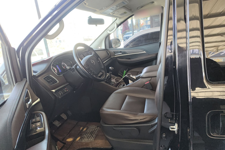 东风风行 风行M7 2021款 1.8T 手动豪华型局部细节19