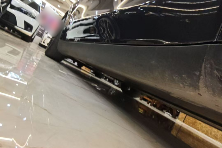 特斯拉 Model Y 2022款 改款 后轮驱动版局部细节9001