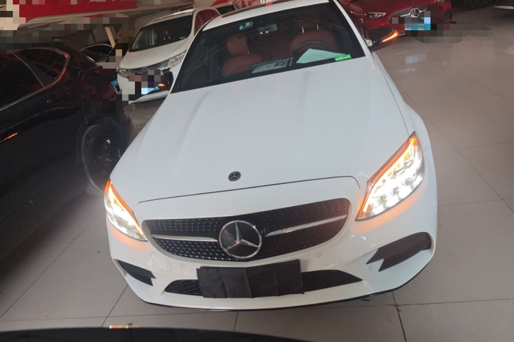 奔驰C级 2021款 C 260 星耀臻藏版车身外观2