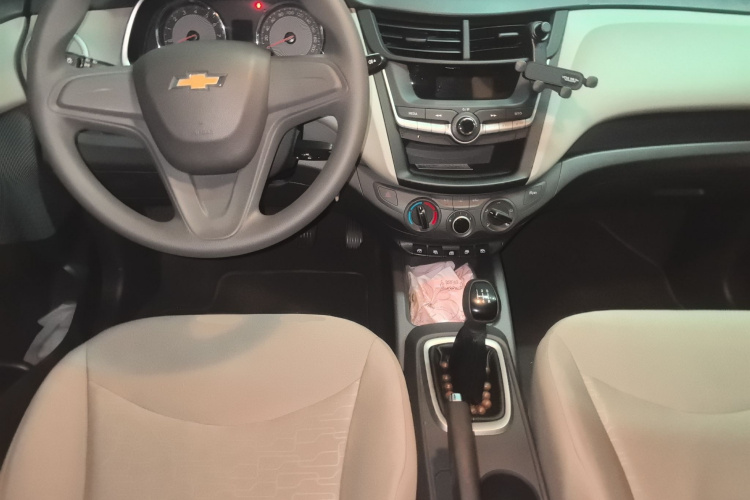 雪佛兰 2015款 赛欧3 1.5L 手动理想天窗版中控内饰7002