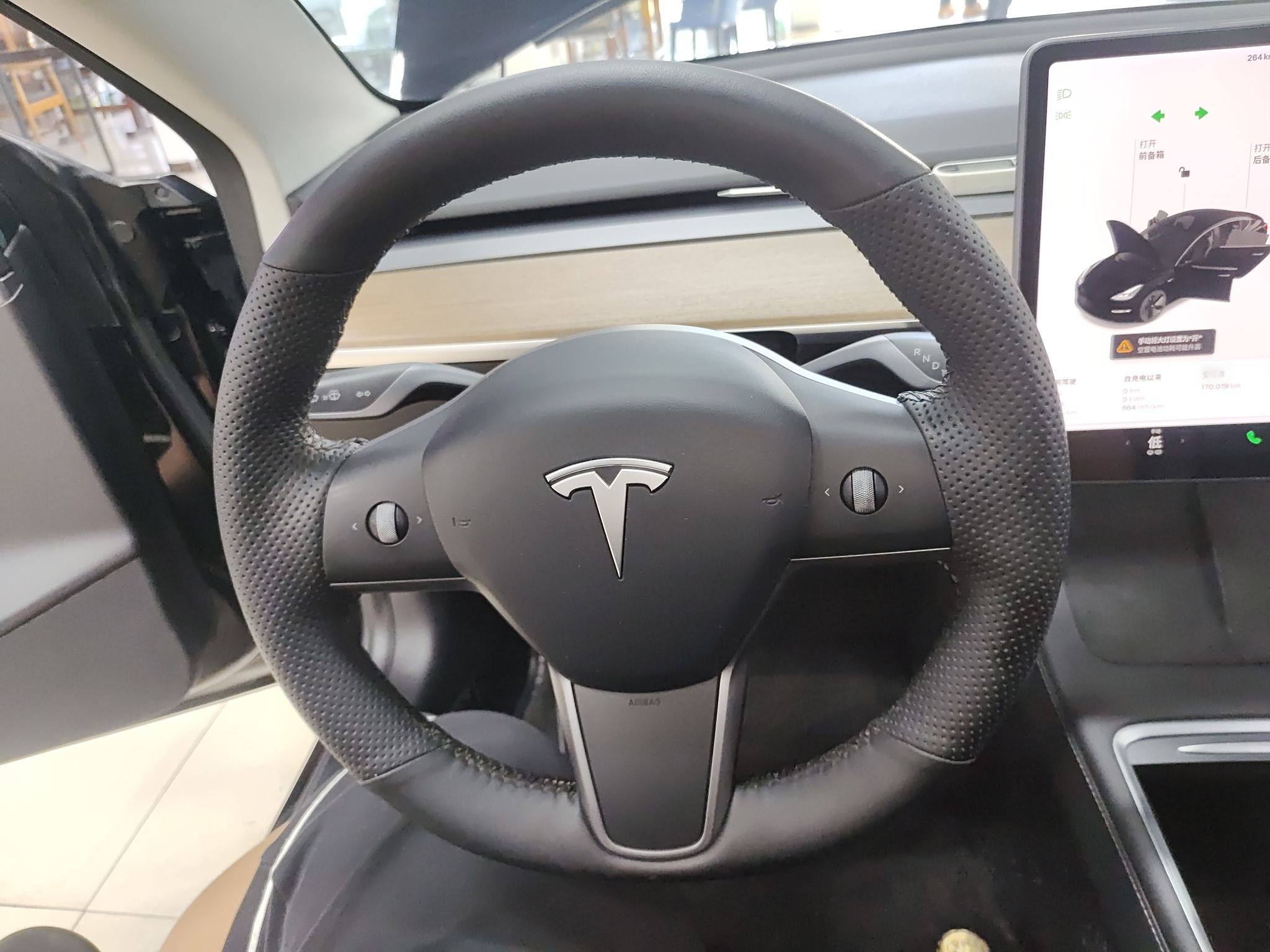 特斯拉 Model 3 2021款 标准续航后驱升级版