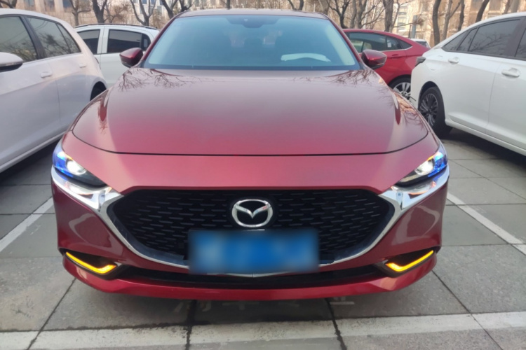 马自达3 昂克赛拉 2020款 2.0L 自动质雅版车身外观2