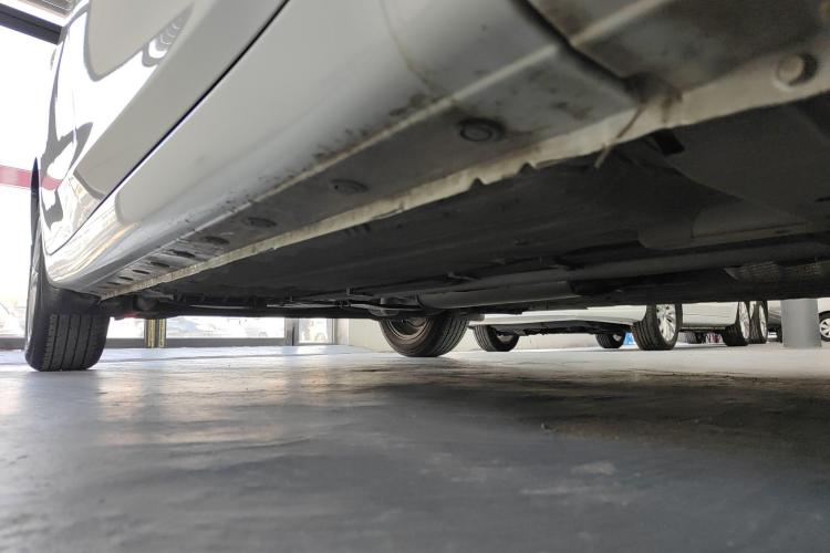 日产 骐达TIIDA 2021款 1.6L CVT酷动版机舱底盘29