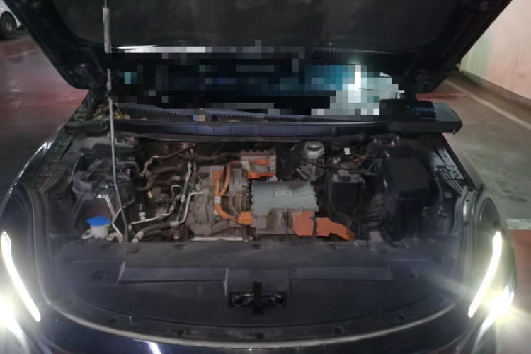 红旗E-QM5 2023款 改款 基础出行版局部细节24