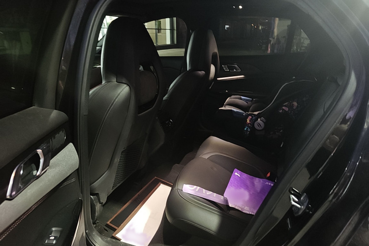 领克03 2021款 2.0TD 自动劲 冠军版中控内饰7001