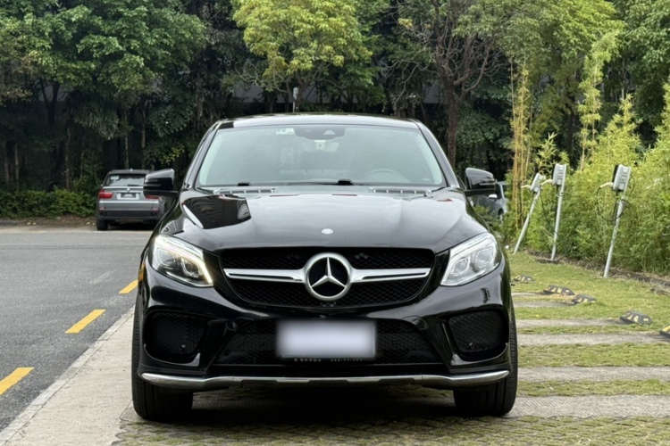 奔驰GLE轿跑 2015款 GLE 320 4MATIC 轿跑SUV车身外观6008