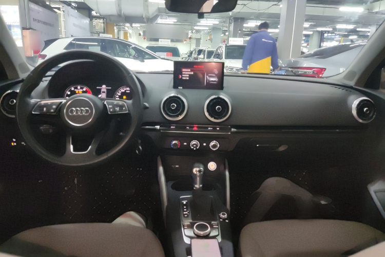 奥迪A3 2020款 Limousine 35 TFSI 时尚型 国VI中控内饰12