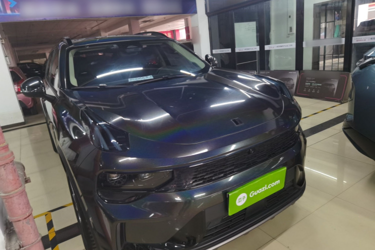 领克01 2023款 2.0TD 两驱型Pro车身外观3