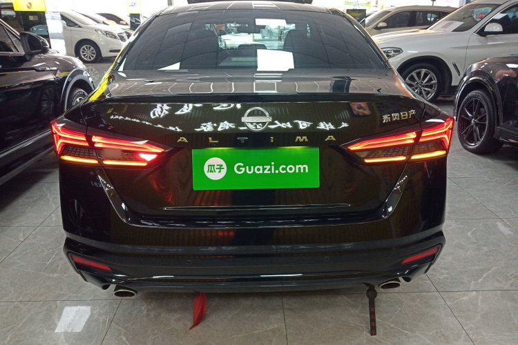 日产 天籁 2022款 2.0L XL-TLS 悦享版车身外观6