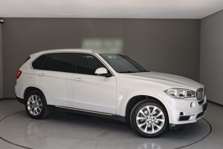 宝马X5(进口) 2018款 xDrive28i车身外观6008