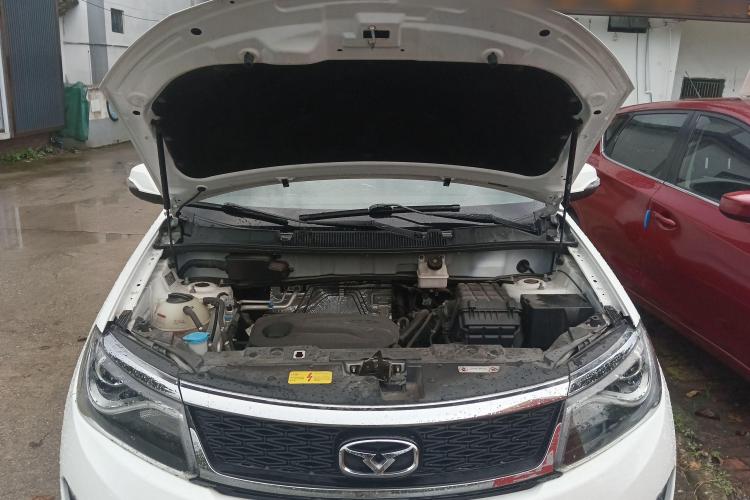 凯翼X5 2017款 1.5T CVT旗舰型机舱底盘24