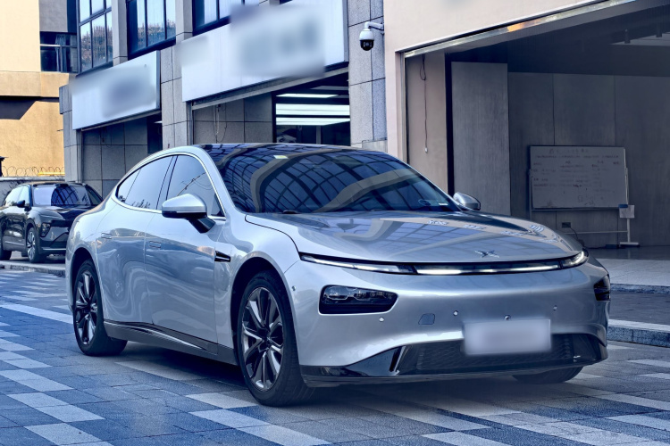 小鹏P7 2020款 670N车身外观6005