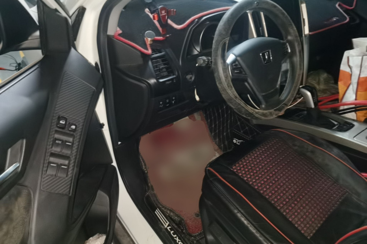 纳智捷 优6 SUV 2018款 1.8T 经典舒适版中控内饰20