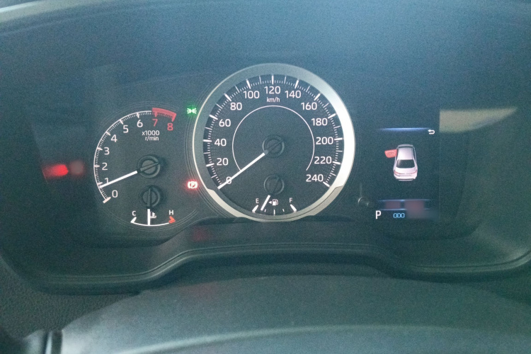 丰田 凌尚 2021款 2.0L 豪华版局部细节14