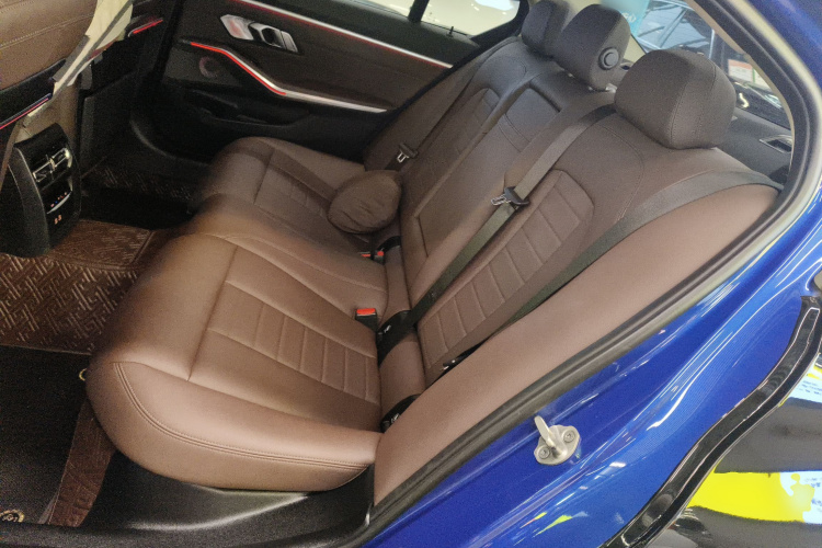 宝马3系 2021款 改款 320Li M运动套装中控内饰21