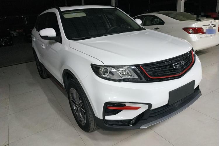 吉利汽车 博越 2021款 1.8TD DCT两驱亚运舒适版车身外观3