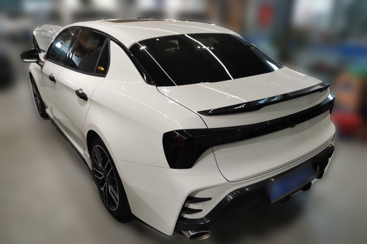 领克03 2023款 2.0TD DCT劲Pro车身外观5