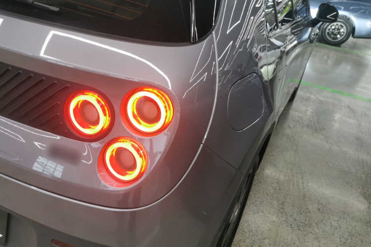 firefly萤火虫 2025款 发光版车身外观9