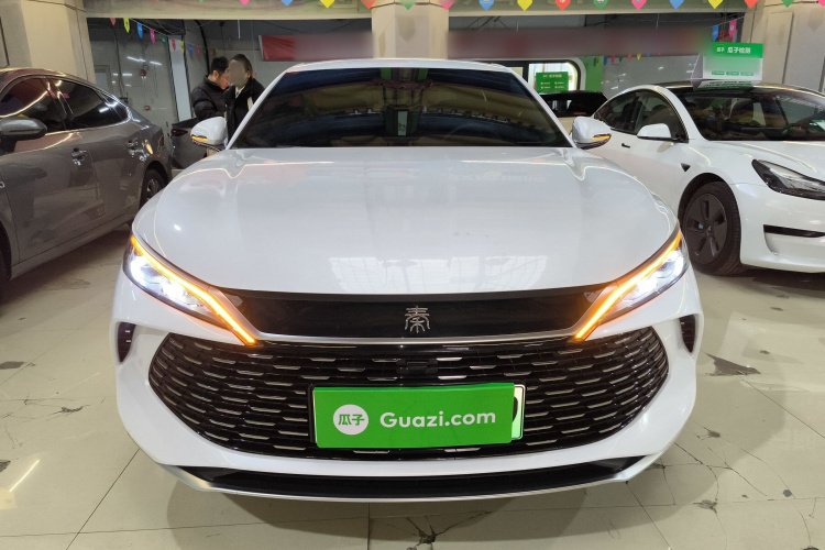 比亚迪 秦L 2024款 DM-i 80KM领先型车身外观2