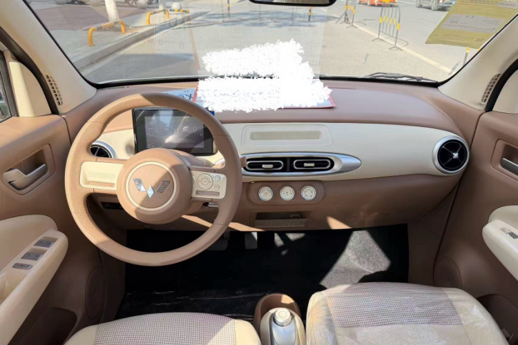 五菱汽车 宏光MINIEV 2025款 四门版 进阶款车身外观6009