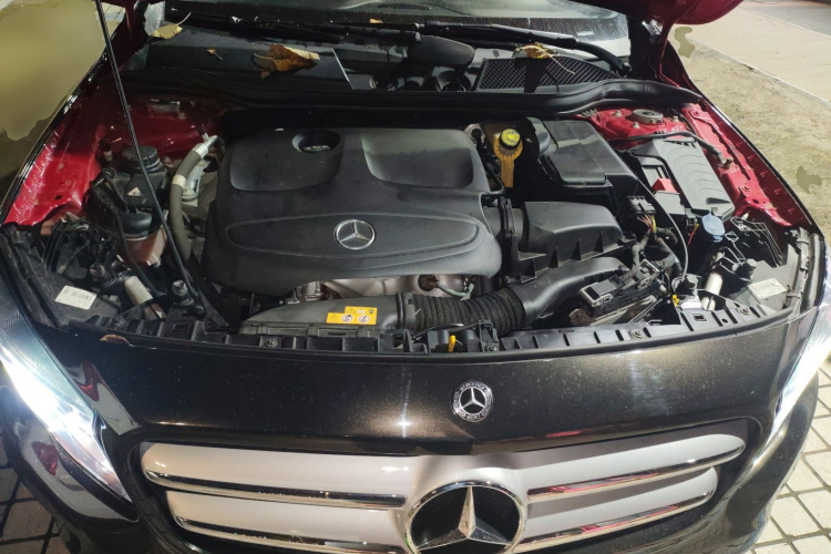 奔驰GLA 2016款 GLA 200 时尚型局部细节24