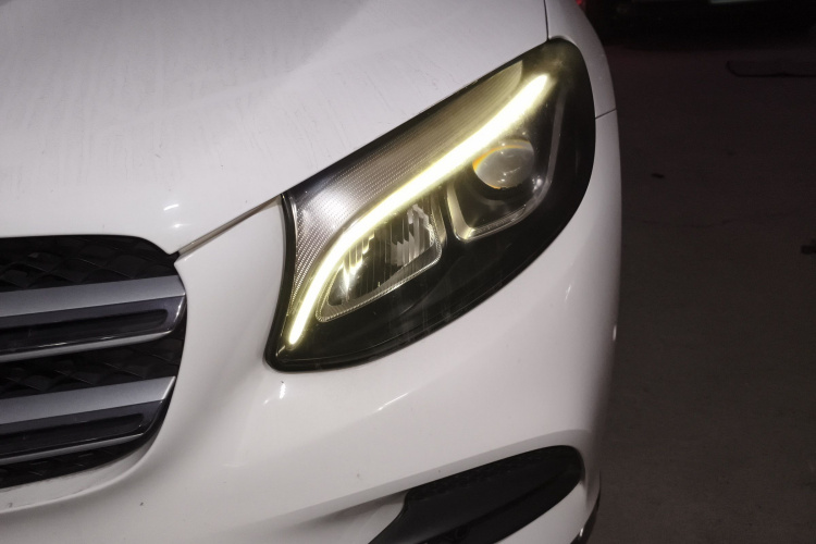 奔驰GLC 2018款 GLC 260 4MATIC 动感型局部细节36