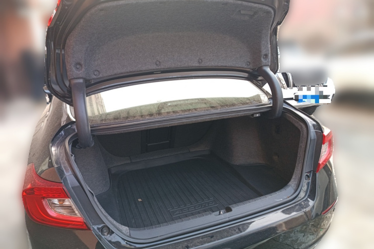 本田 雅阁 2018款 230TURBO 舒适版 国V中控内饰23