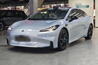 昊铂GT 2023款 710后驱超充Max版