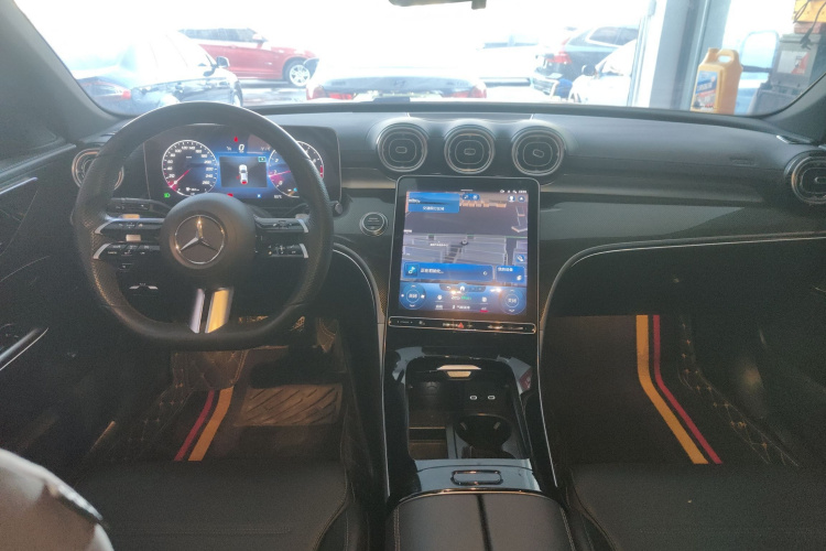 奔驰C级 2022款 改款 C 260 L 运动版中控内饰12