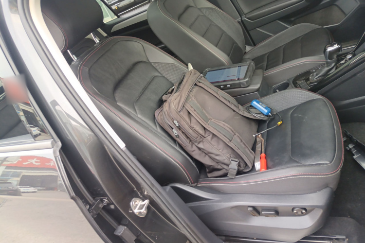 大众 探岳 2019款 330TSI 两驱豪华型 国VI局部细节41