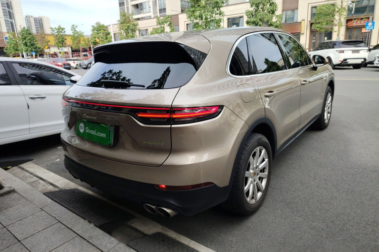 保时捷 Cayenne新能源 2019款 Cayenne E-Hybrid 2.0T车身外观6005