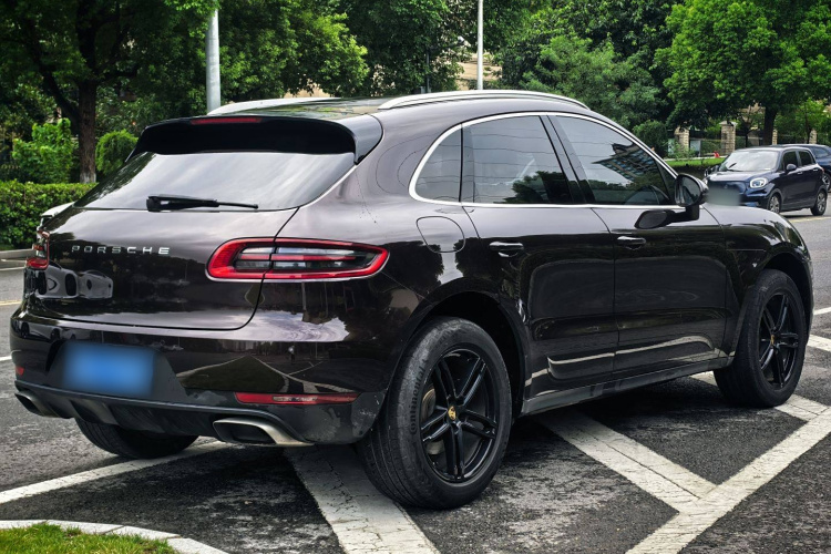 保时捷 2014款 Macan 2.0T车身外观6005