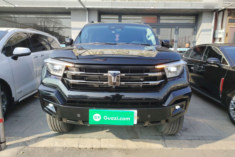 坦克400新能源 2024款 Hi4-T 越野版车身外观2