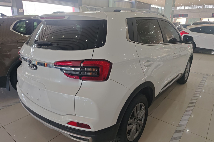 奇瑞 瑞虎5x 2019款 HERO 1.5L CVT豪华版车身外观7